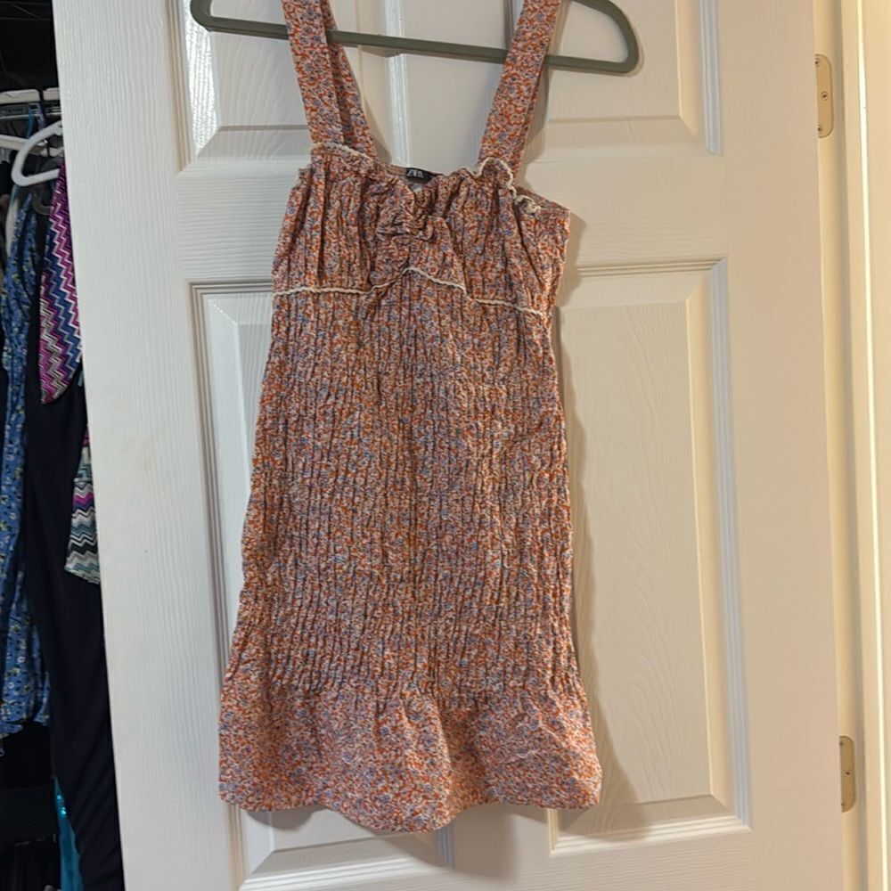 Cute Floral ZARA Mini Dress - Ruffle Sleeveless Dress - Stretch - Size Small